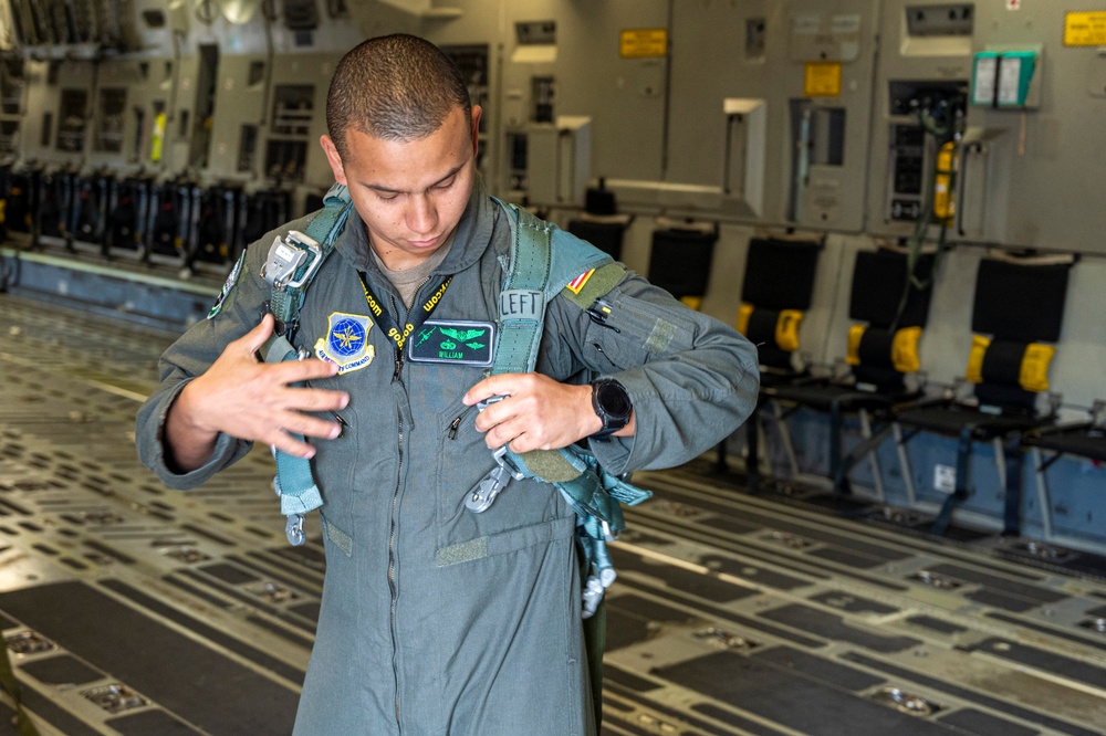 The C-17 WCDT Performs at the 2025 Moses Lake Airshow