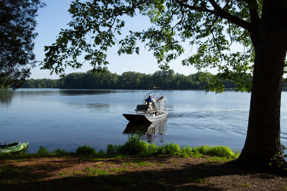 USACE Partners with Local Contractor to Target Invasive Water Chestnut at Lake Brittle in Virginia