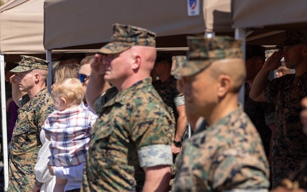 1st LAR holds change of command ceremony