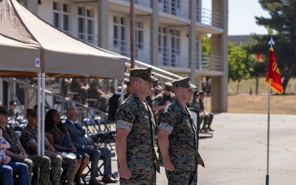 1st LAR holds change of command ceremony