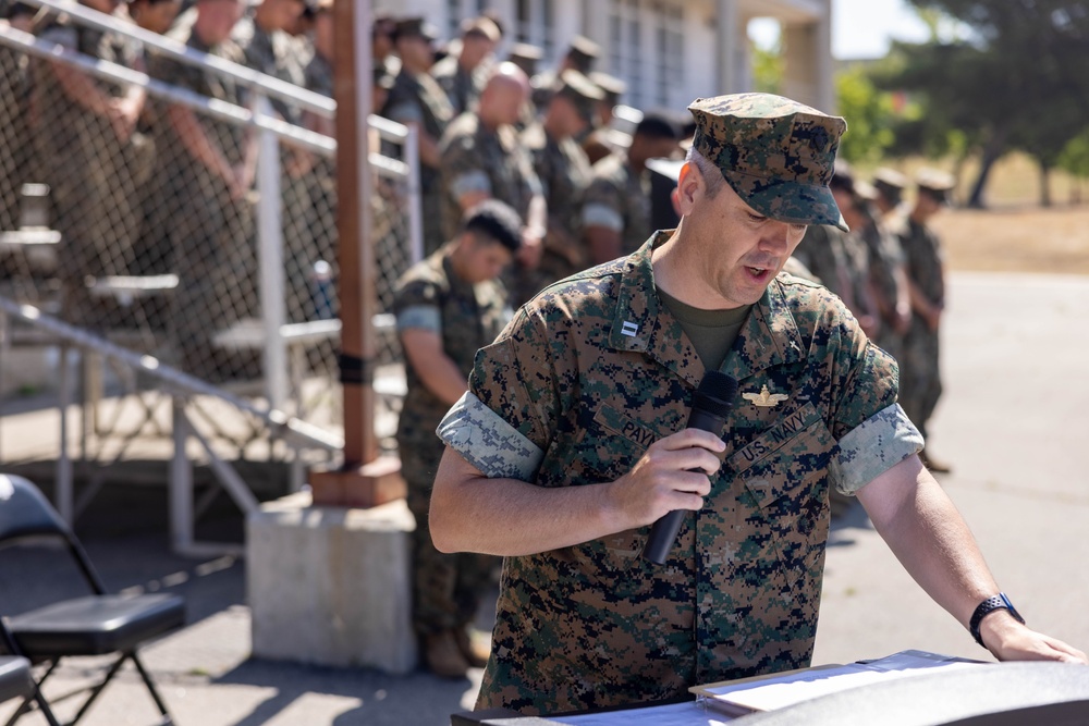 1st LAR holds change of command ceremony