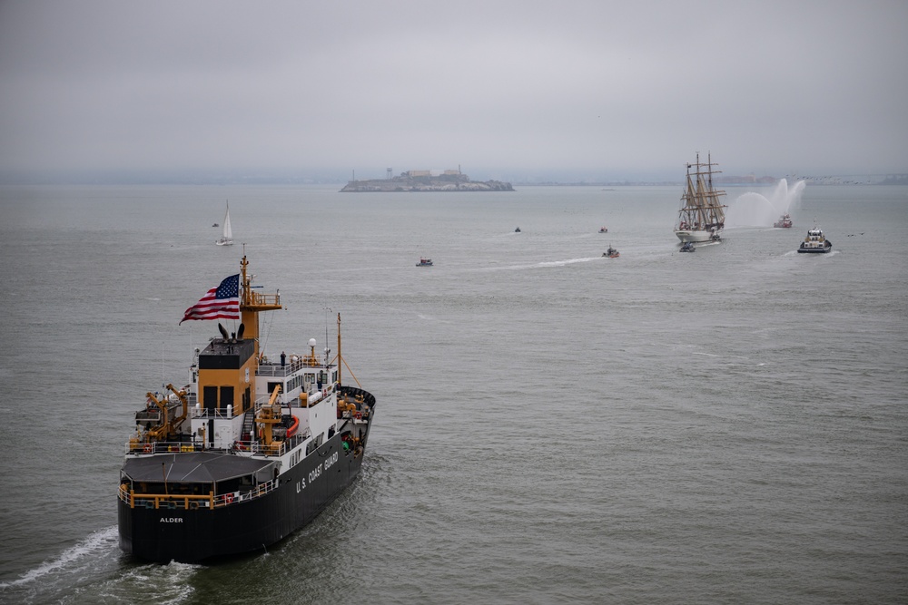 CGC Eagle Sails into San Francisco Bay