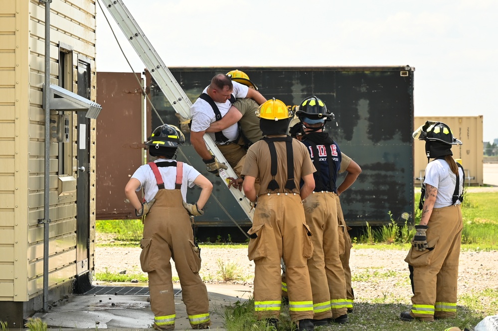 155th Civil Engineering Airmen Practice Combat Skills