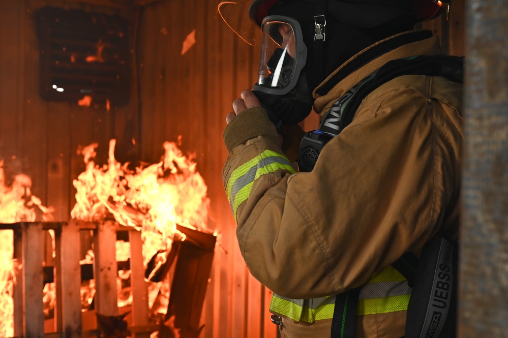 155th Civil Engineering Airmen Practice Combat Skills