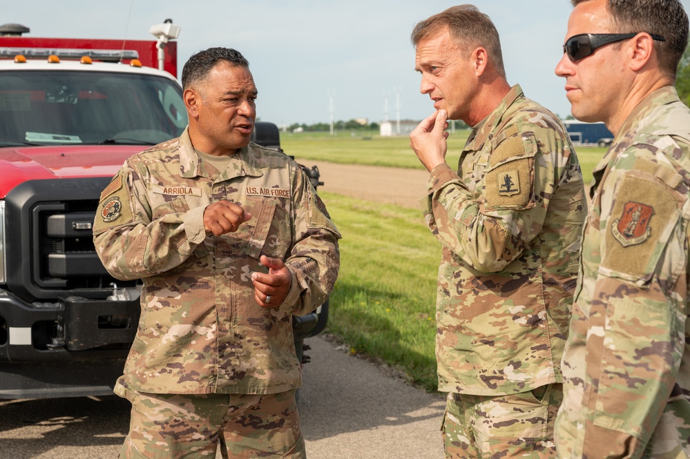 Nebraska National Guard Leadership Visits 155th Civil Engineers While Training