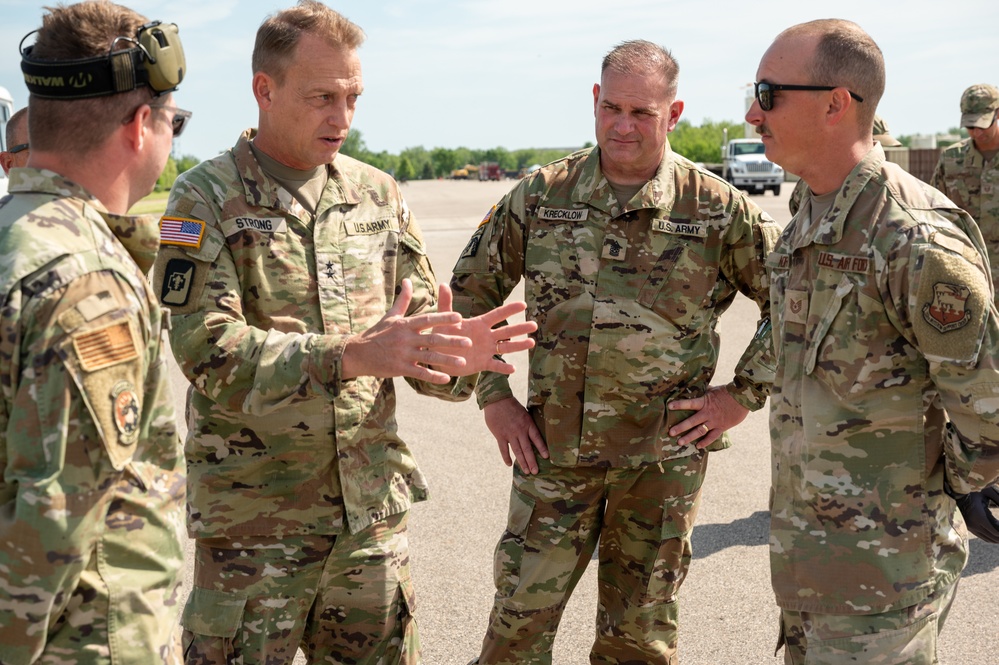 Nebraska National Guard Leadership Visits 155th Civil Engineers While Training