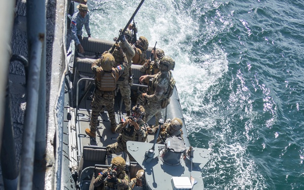 NSW, NAVSOU rehearse maritime tactics