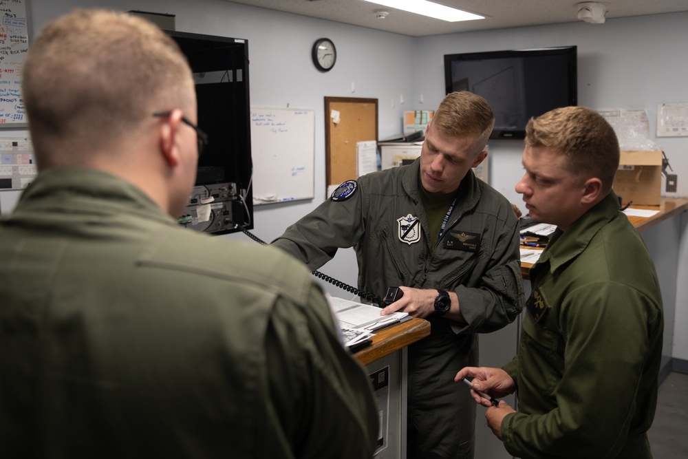 VMFA-214 conducts simulated close air support