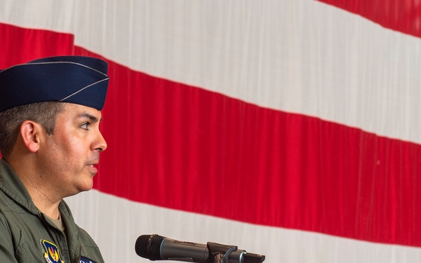31st OG holds Change of Command