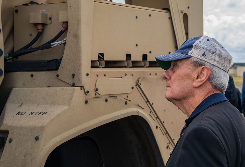 U.S, UK vets visit RAF Lakenheath