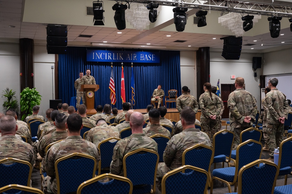 39th OSS Welcomes New Assumption During Change of Command Ceremony