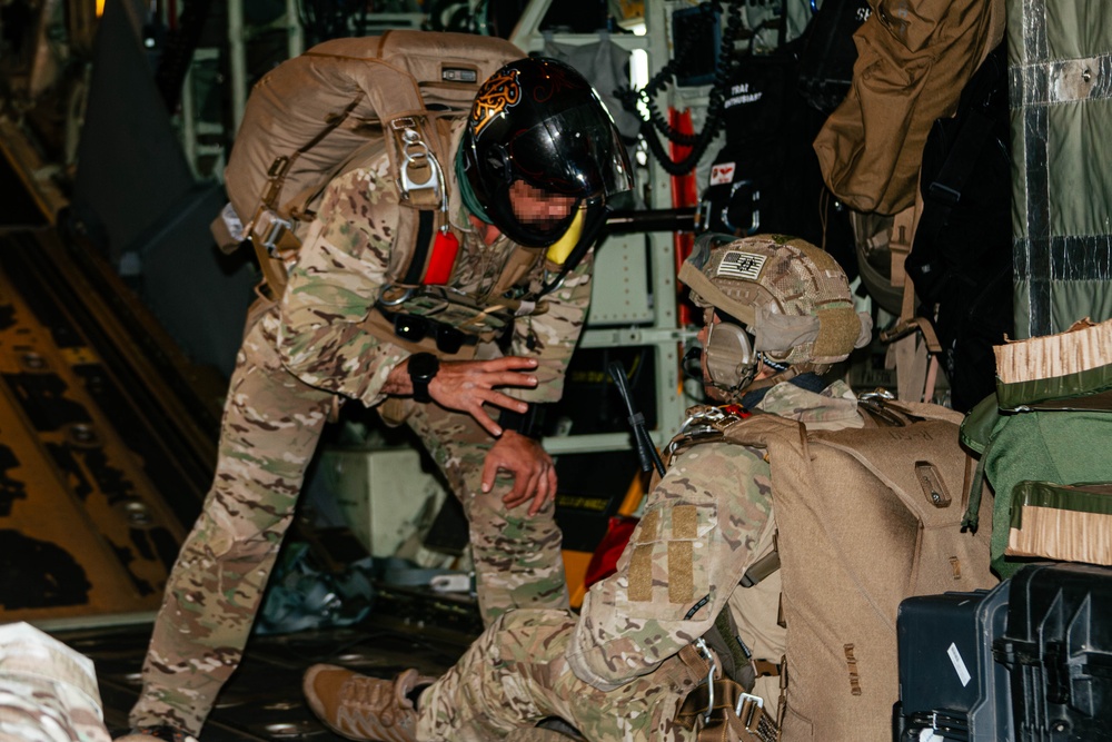 352nd SOW conduct military free fall training during Exercise ADRIATIC STRIKE