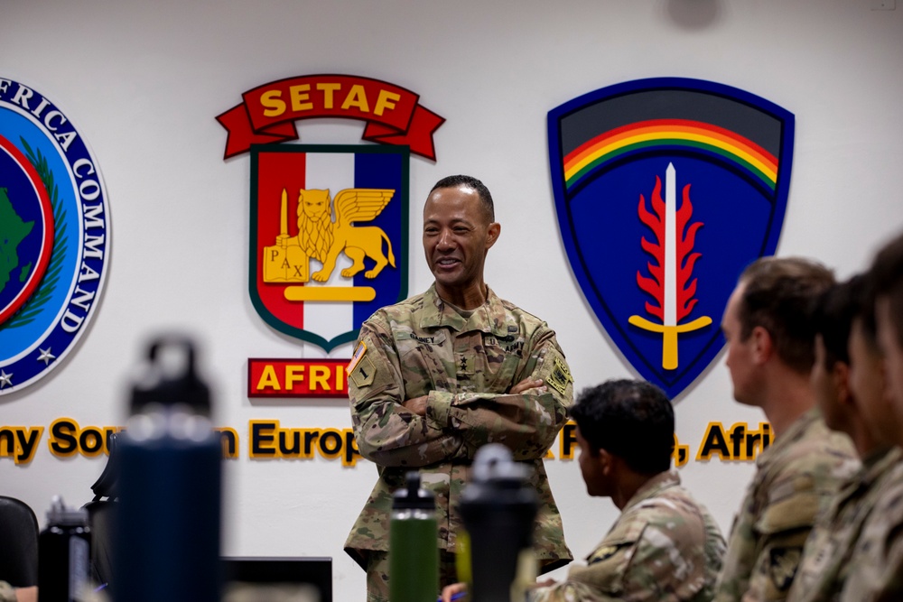 SETAF-AF hosts West Point cadets