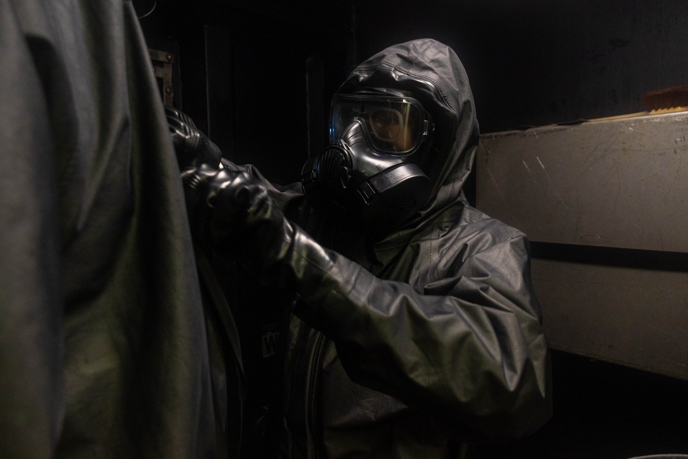 31st MEU | CBRN conducts CRE training