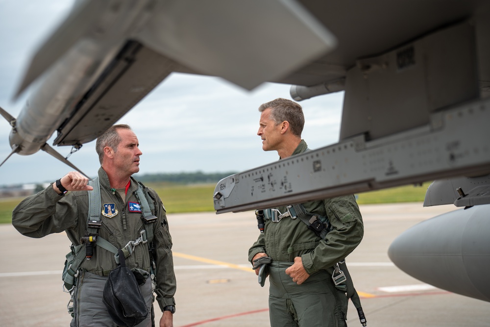 Sioux Falls Civic Leader flies with 114th Fighter Wing