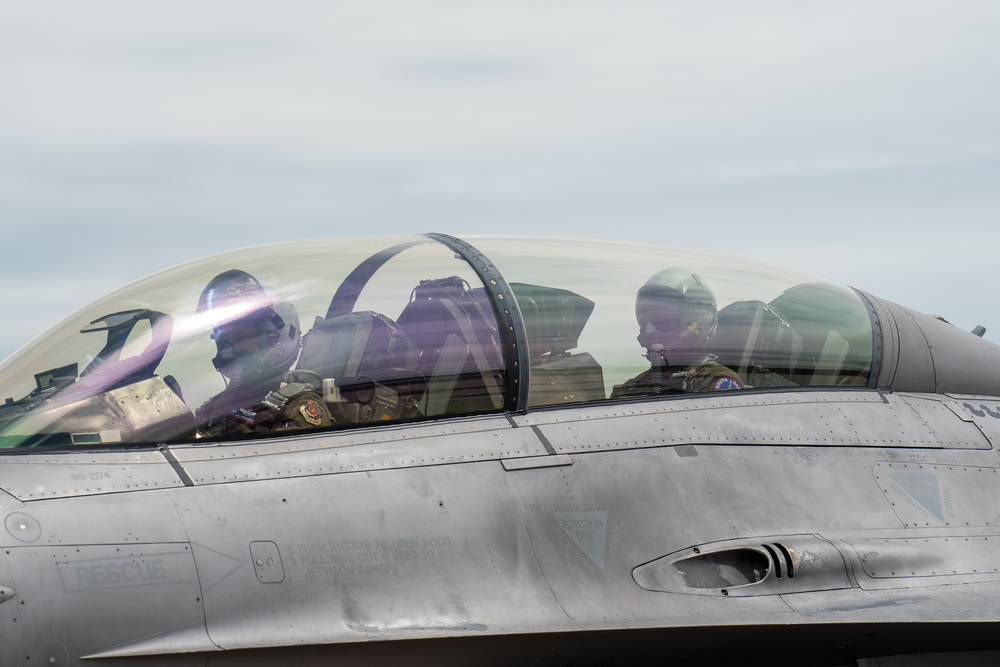 Sioux Falls Civic Leader flies with 114th Fighter Wing