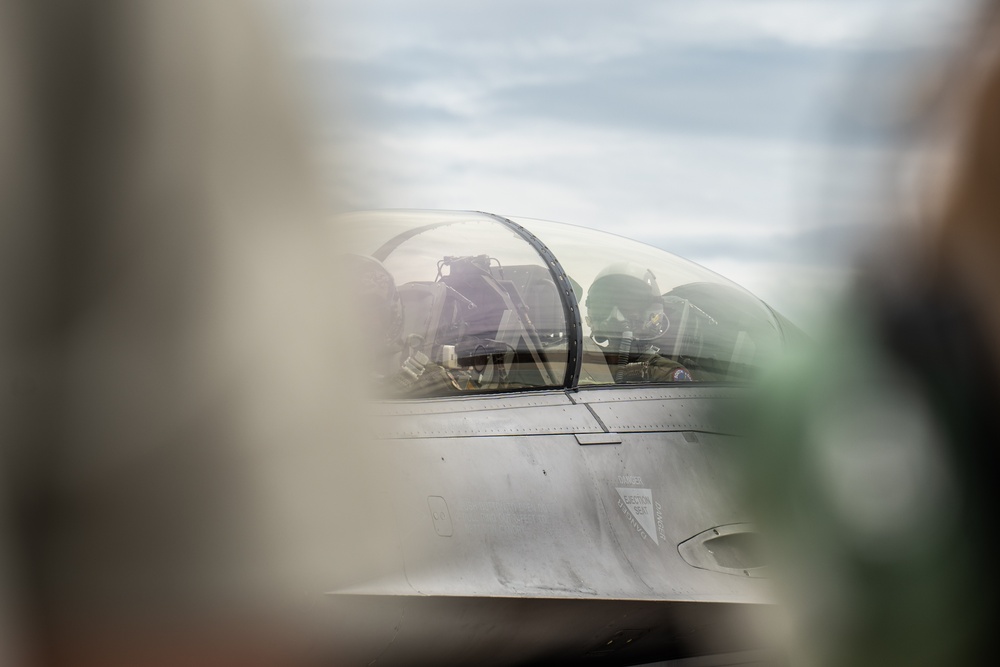 Sioux Falls Civic Leader flies with 114th Fighter Wing