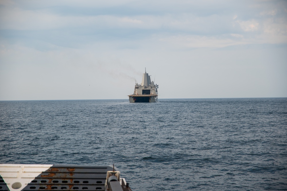 USS New York Ship To Shore Operations