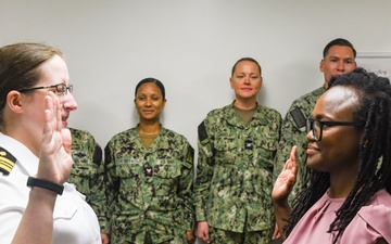 Combined Military-Civilian Psychiatry Program Resident commissions as Naval officer