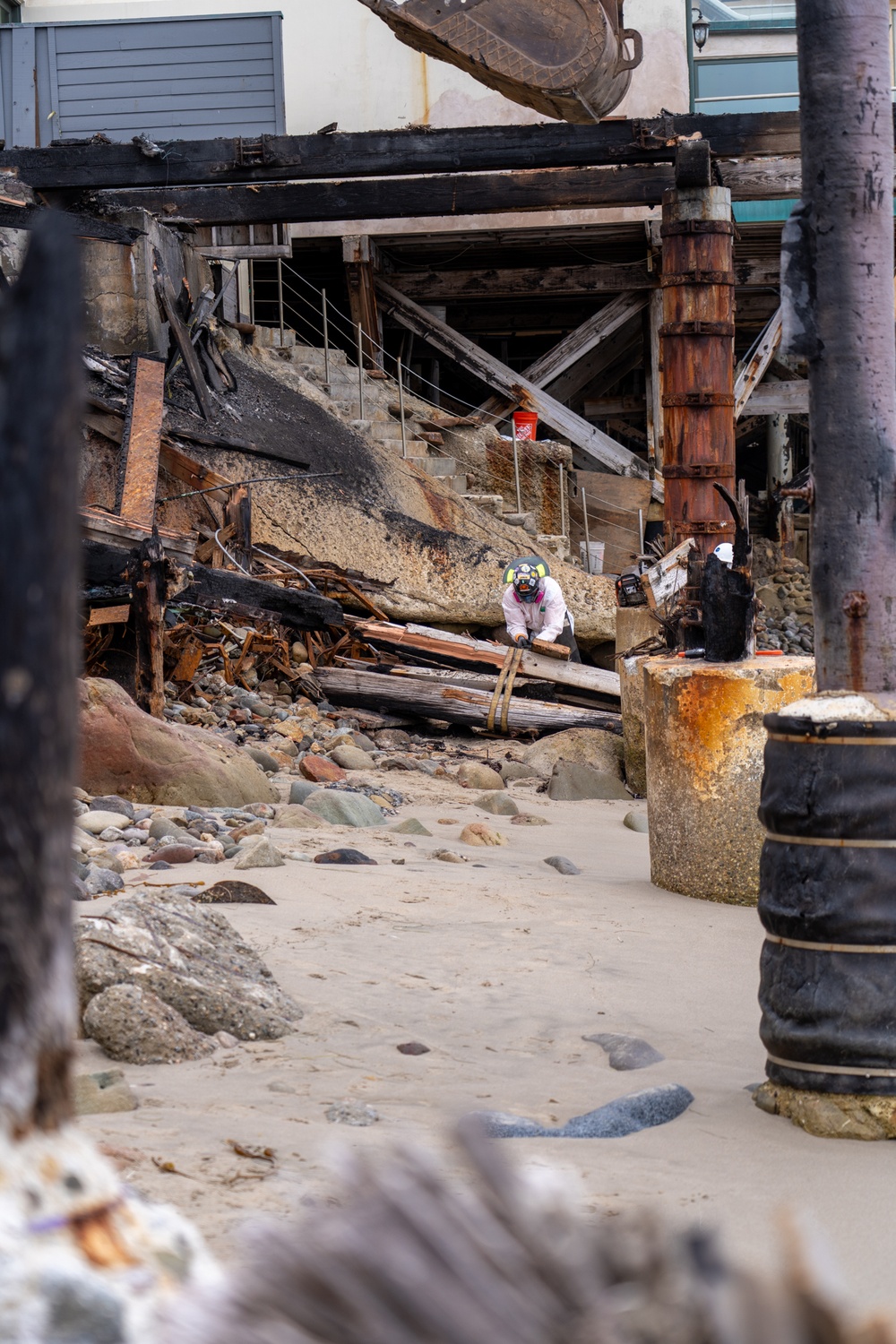 USACE supports Wildfire Debris Removal in Southern California