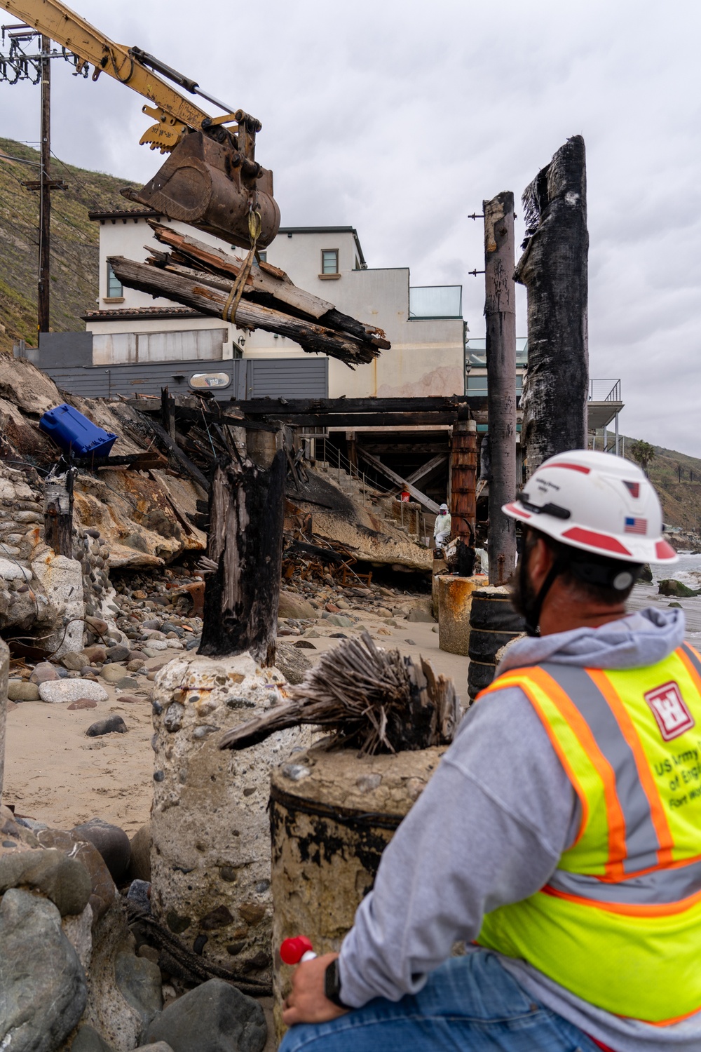 USACE supports Wildfire Debris Removal in Southern California