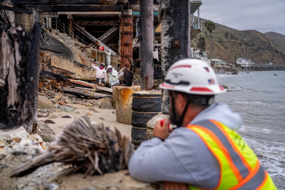 USACE supports Wildfire Debris Removal in Southern California