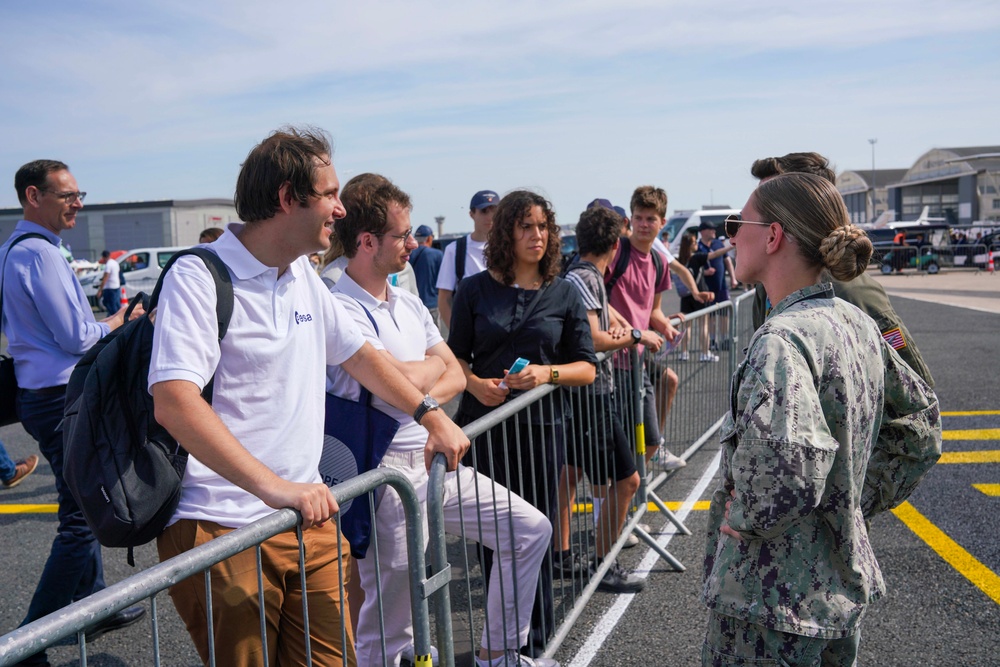 VP-5 PARIS AIRSHOW 2025