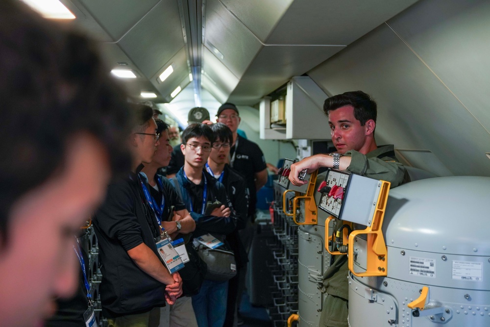 VP-5 PARIS AIRSHOW 2025