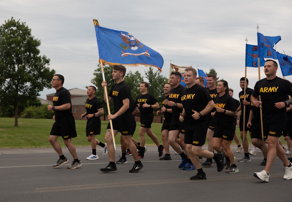 Fort Drum Soldiers Come Together for the Mountain Fest 2025 Division Run