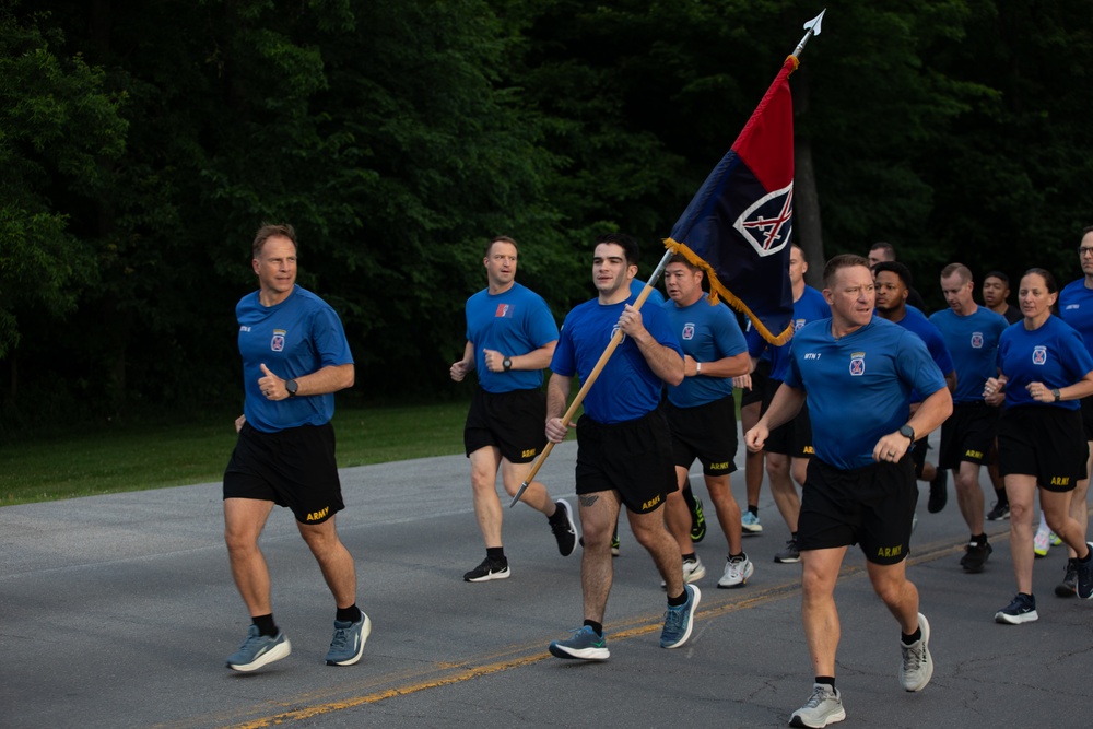 Fort Drum Soldiers Come Together for the Mountain Fest 2025 Division Run