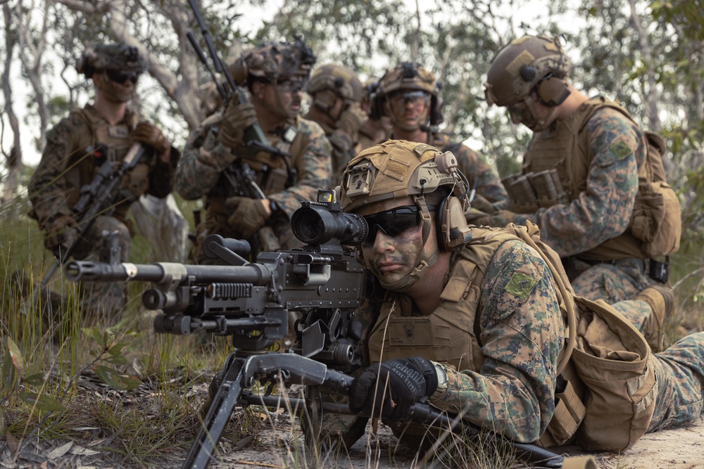 31st MEU | Animal Co. BLT 1/7 conducts simulated Helo Raid