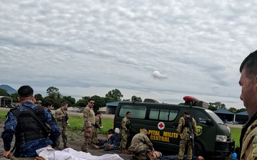 US Air Force, Salvadoran forces train in simulated combat environment during AMISTAD campaign