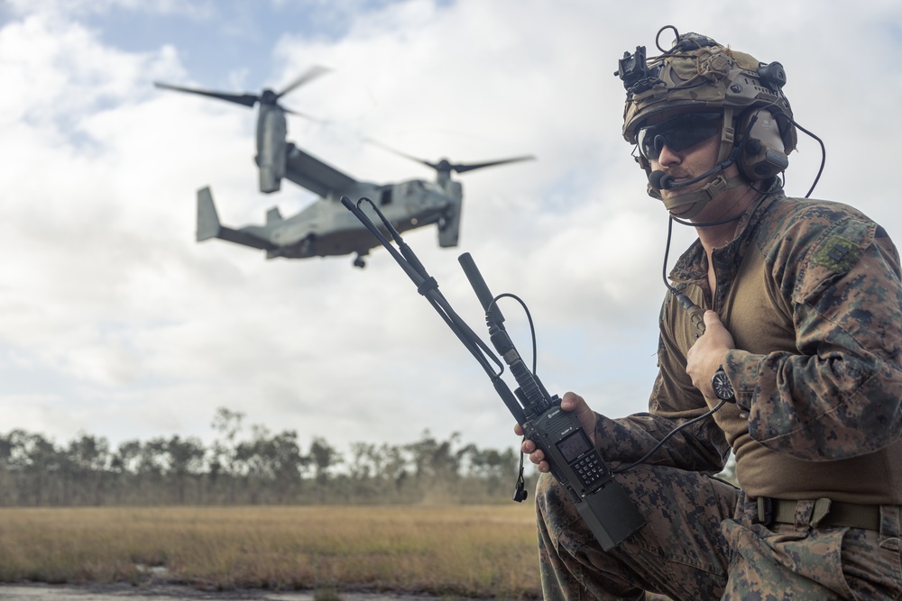 31st MEU | Animal Co. BLT 1/7 conducts simulated Helo Raid