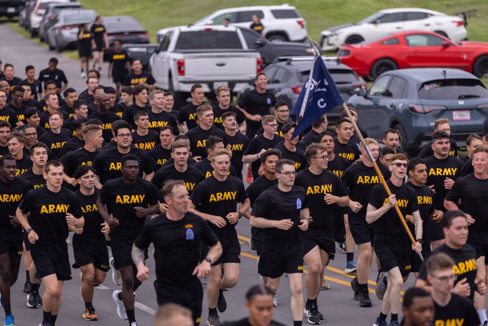 These Boots Were Made for Running: 10th Mountain Division (LI) Soldiers Hit the Road