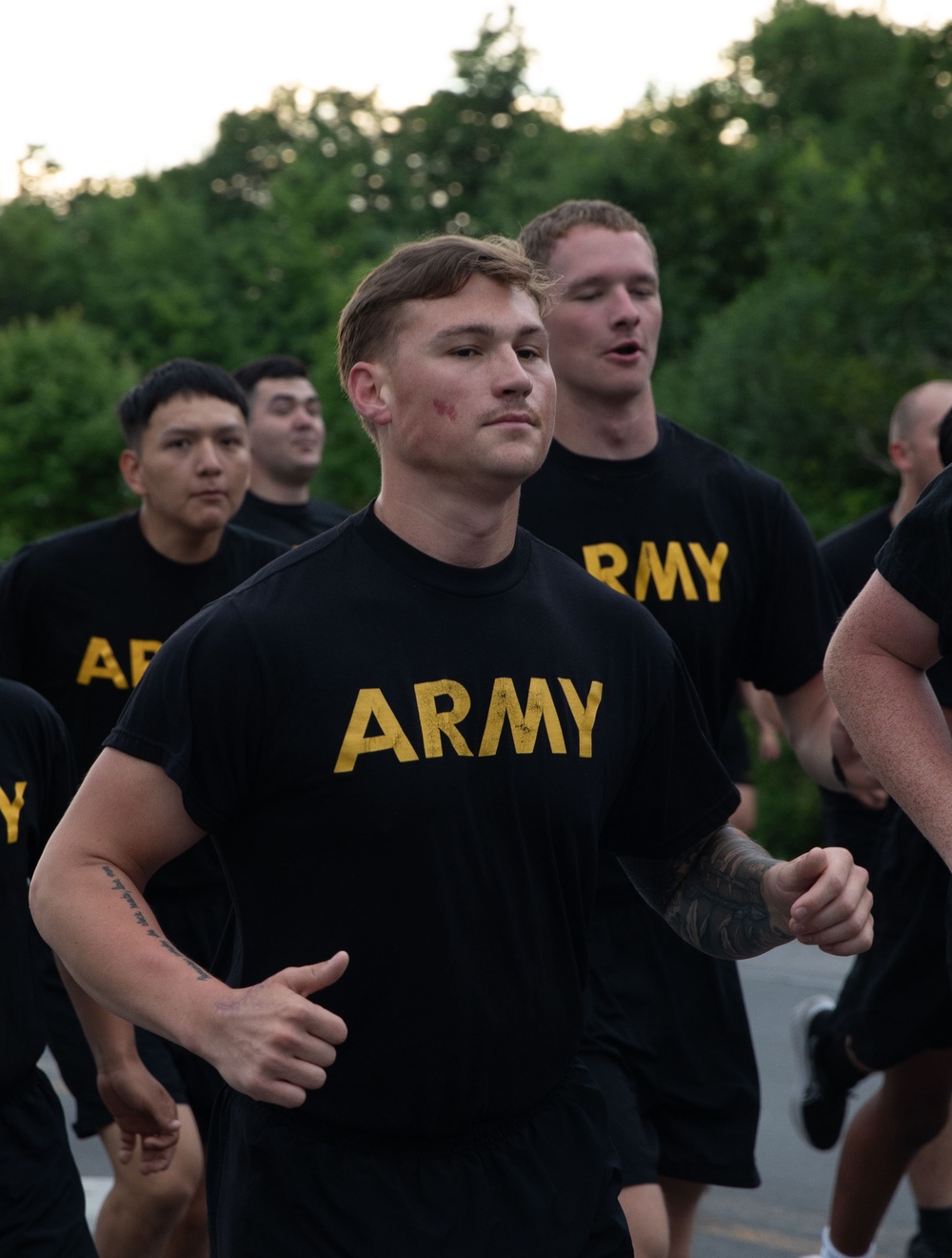 From Peaks to Pavement: 10th Mountain Division (LI) Runs the Extra Mile