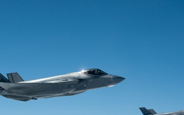 Atlantic Trident 25: 100th ARW refuels 48th FW F-35s, F-15s and French Air and Space Force Rafales