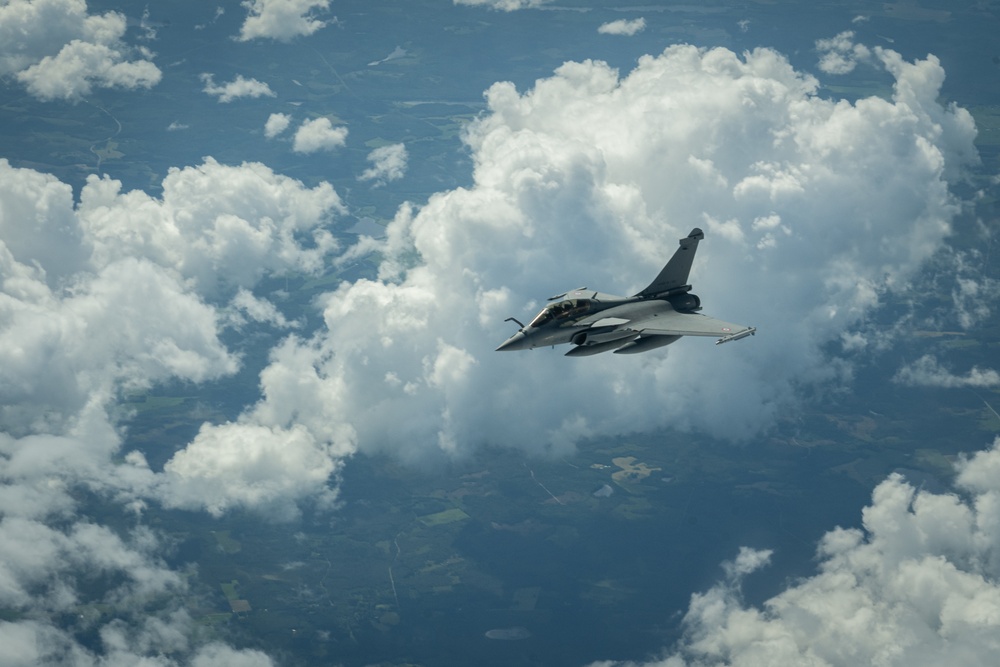 Atlantic Trident 25: 100th ARW refuels 48th FW F-35s, F-15s and French Air and Space Force Rafales