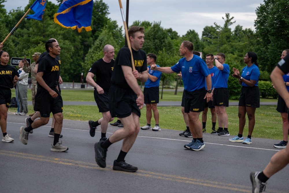 No Mountain Too High: 10th Mountain Division (LI) Soldiers Run for Glory