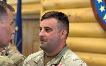 More than 300 Indiana National Guard soldiers awarded combat patch for Kosovo Force mission
