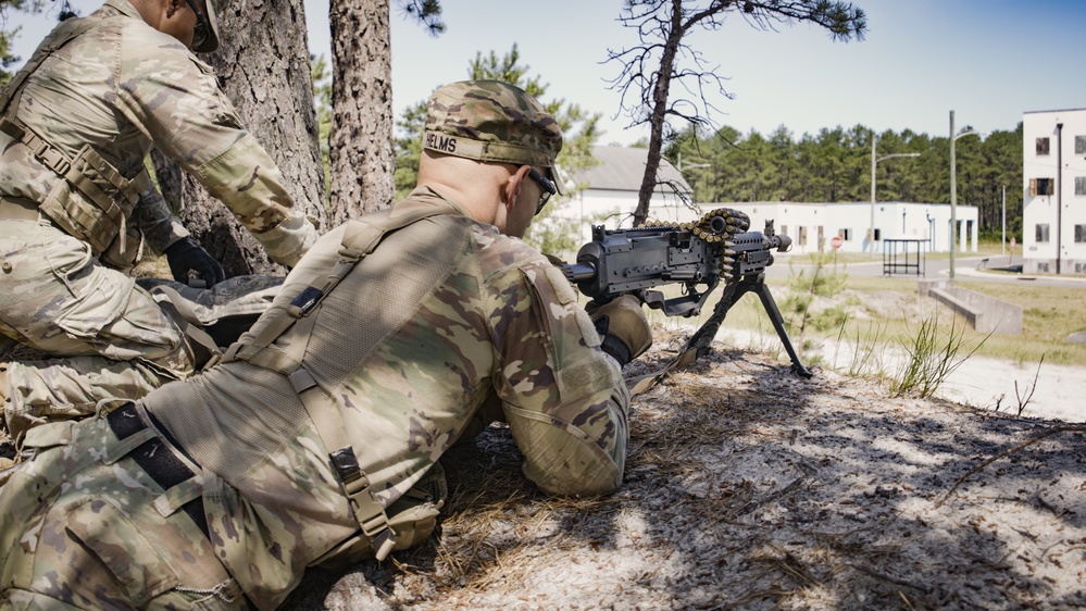 11B ALC Students Conduct Urban Assault STX Lane