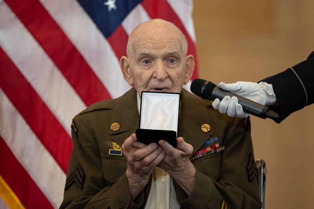 SD Delivers Remarks at Congressional Gold Medal Ceremony Honoring WWII Army Rangers