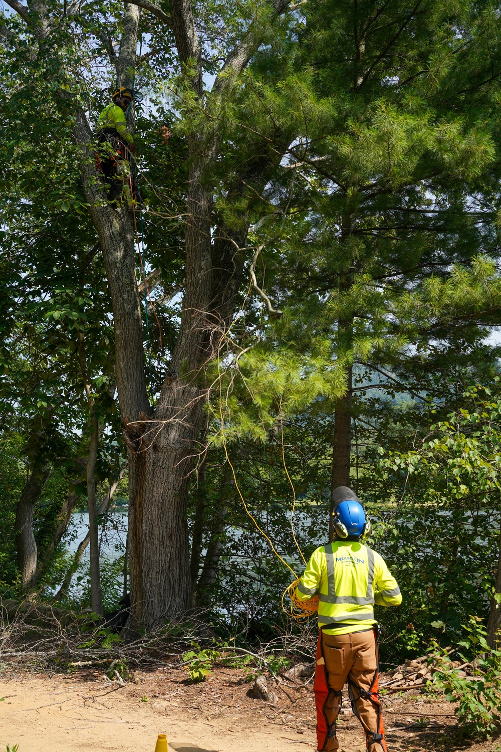 Crews support the Personal Property Debris Removal (PPDR) mission after Hurricane Helene