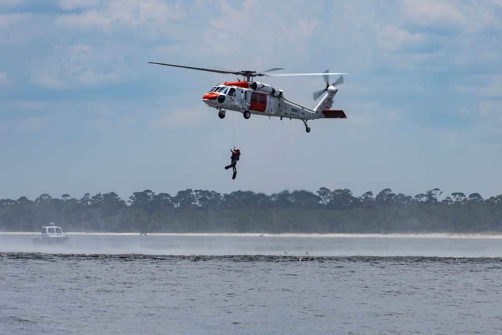 SAR Key West Conducts Jump and Hoist Evolutions with Naval Aviation Rescue Swimmer School