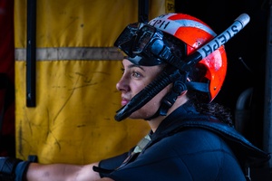 AUDIO: Coast Guard rescues 6 people after fire breaks out on vessel