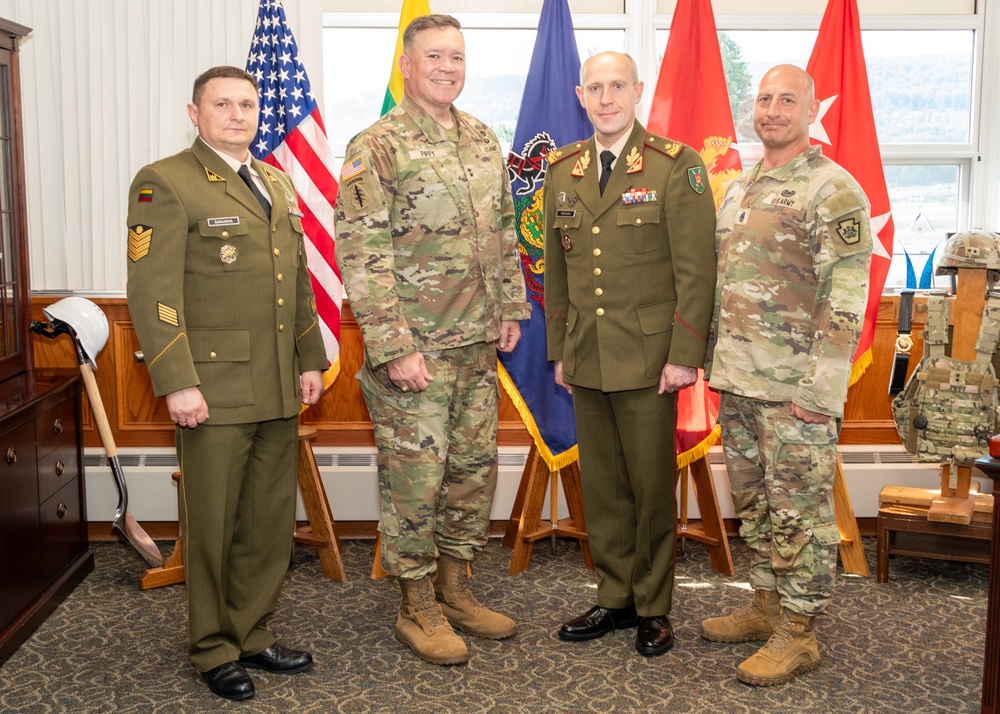 Pennsylvania Adjutant General hosts Lithuania Land Forces Commander