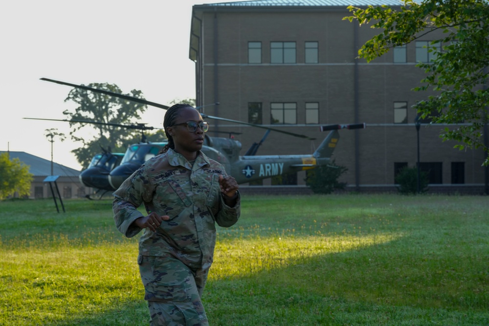 52 EOD conducts pre air assault PT.