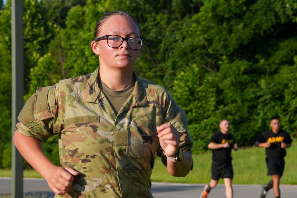 52 EOD conducts pre air assault PT.