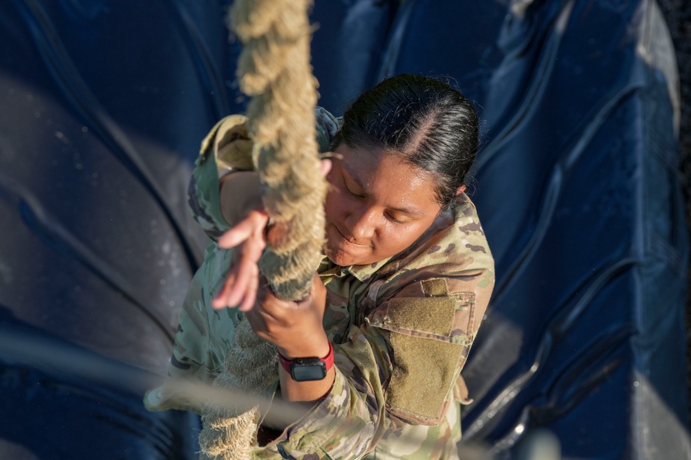52 EOD conducts pre air assault PT.