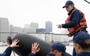 USCGC Eagle sails into San Francisco, California