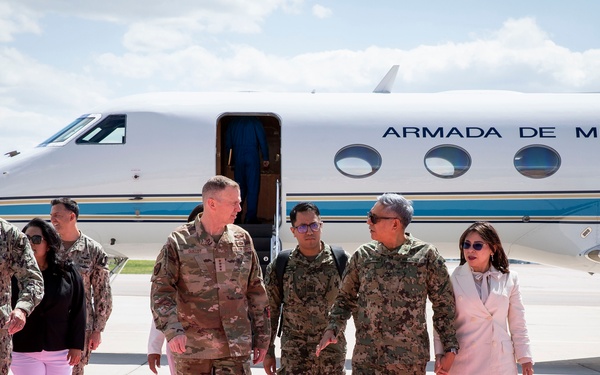 Mexican Defense Leaders Visit NORAD and USNORTHCOM Headquarters to Strengthen Bilateral Security Cooperation